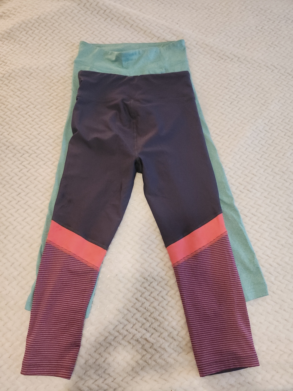 2 Pairs 3/4 Length Womens Teal, Navy & Coral Colorblock Leggings